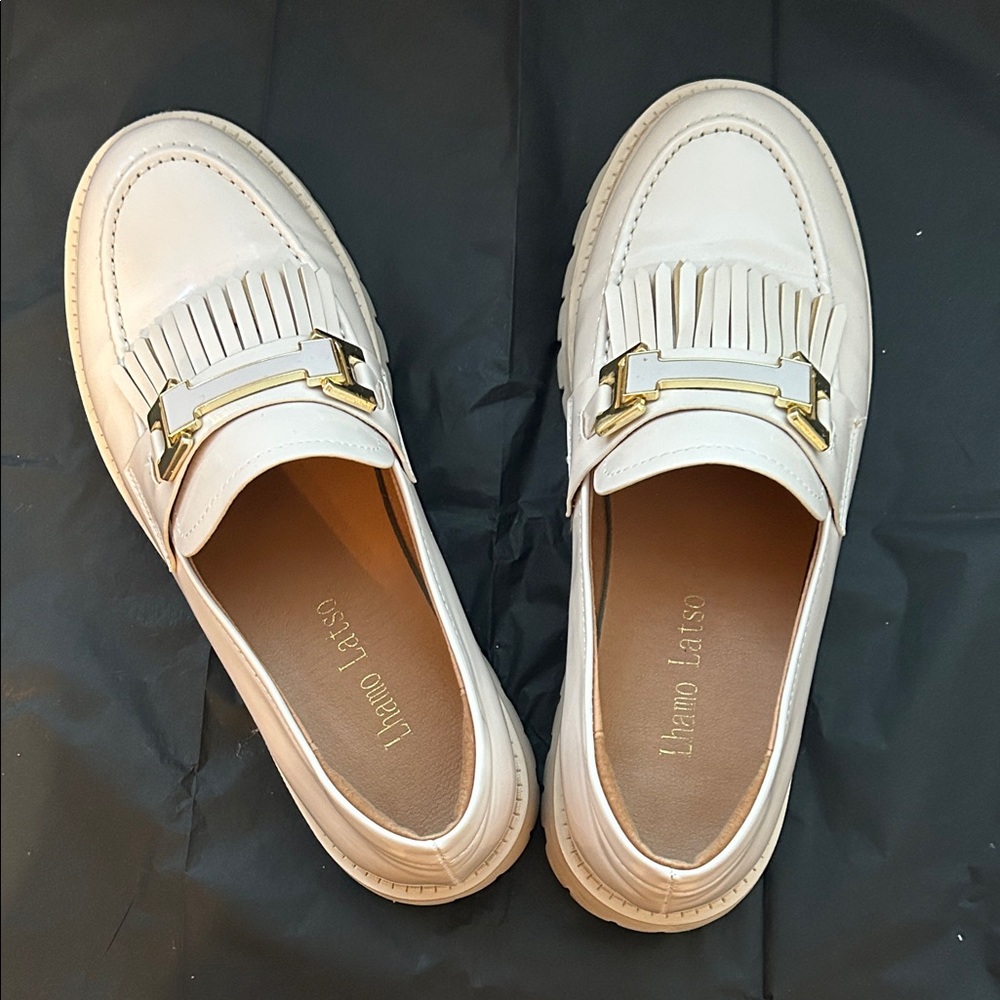 Women's cream color Loafers with Gold Accents